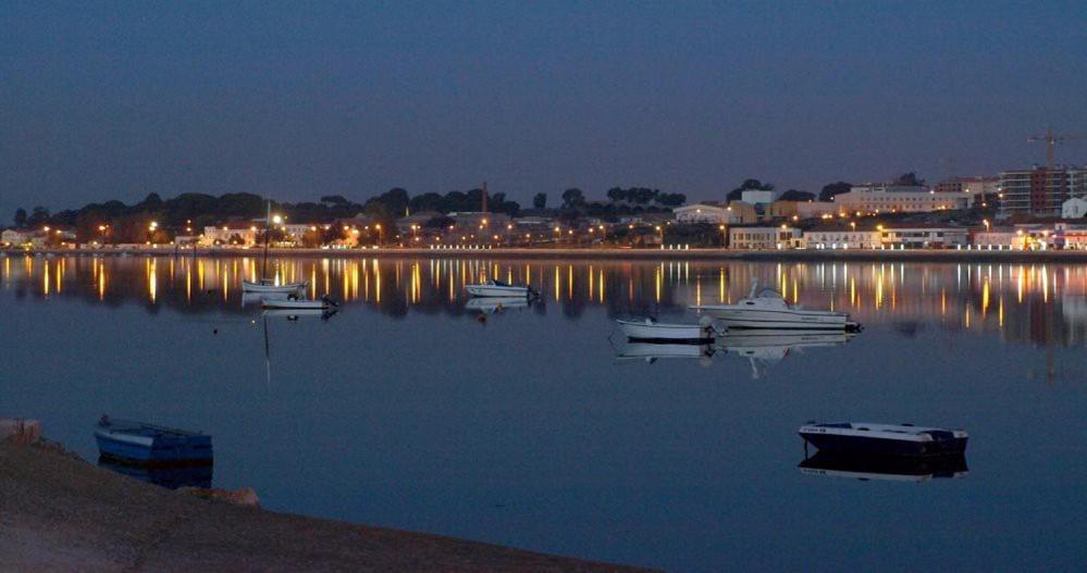 Villa Famille Seixal  Esterno foto